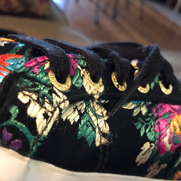 Superga Embroidered Satin Sneakers Black Size 7.5 - Picture 10 of 10